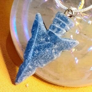 BLUE SODALITE ARROWHEAD PENDANT 16 INCH NECKLACE. STERLING. MEANING 👇 BELOW...